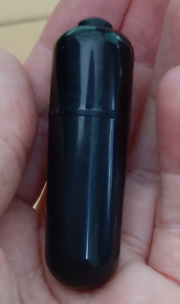 Mini bullet vibrator 