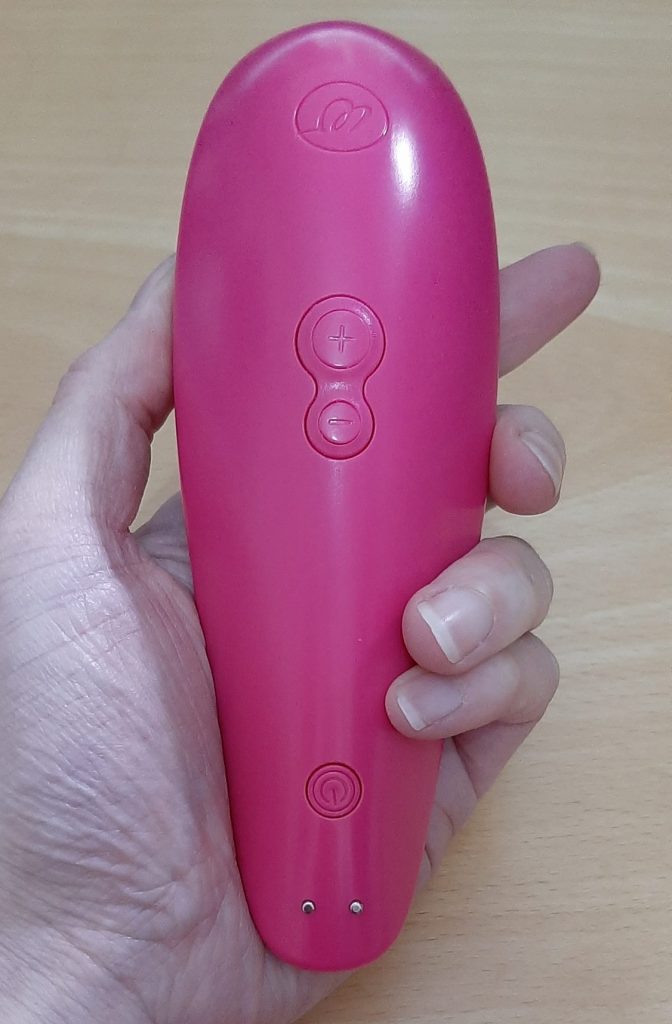 Womanizer sex toy buttons for Womanizer Classic review