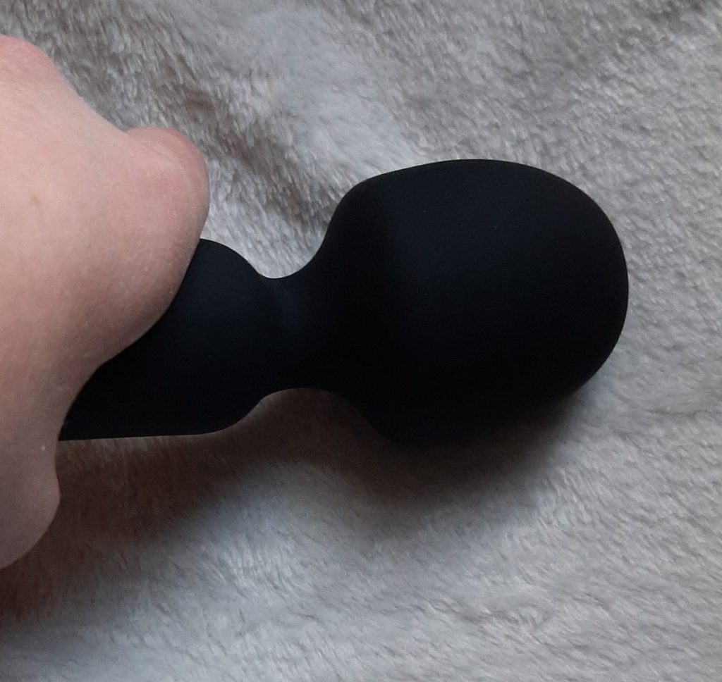 Flexible vibrator, wand massager with bendy neck