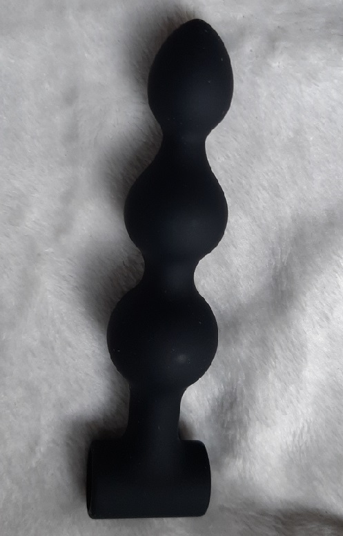 Silicone anal beads