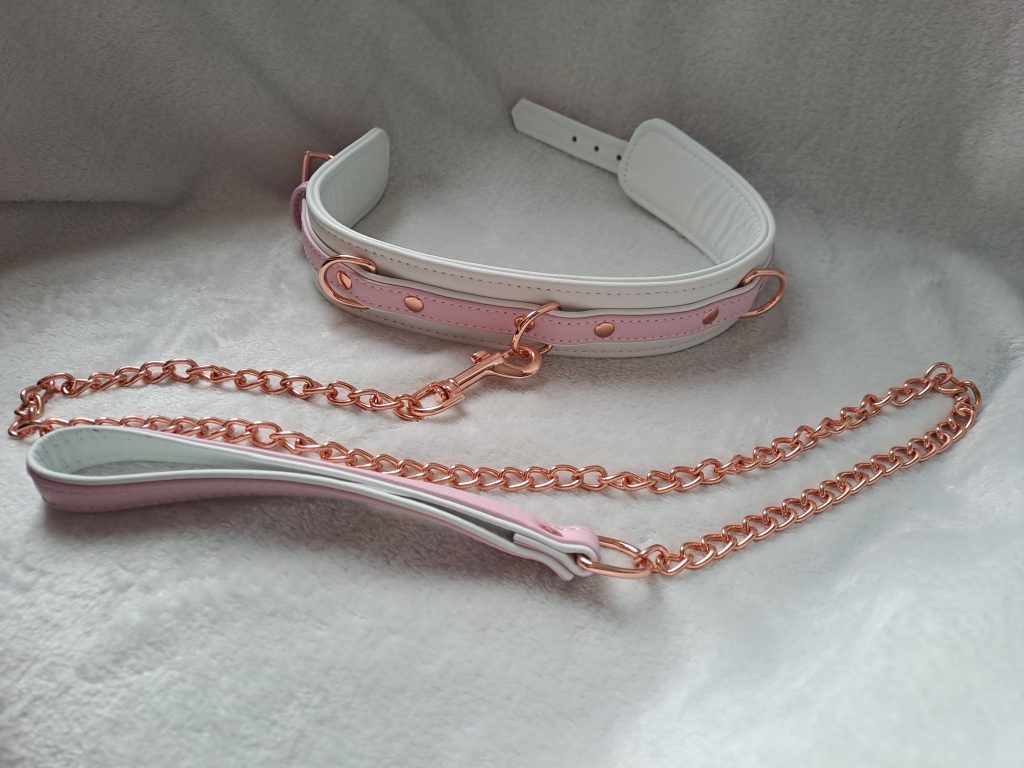 Liebe Seele pink leather collar for BDSM, BDSM collar and leash
