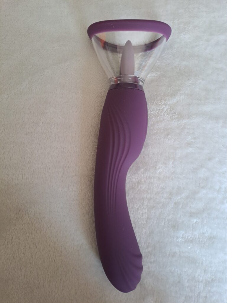 Lovehoney Lick Me pussy pump vibrator with tongue in purple