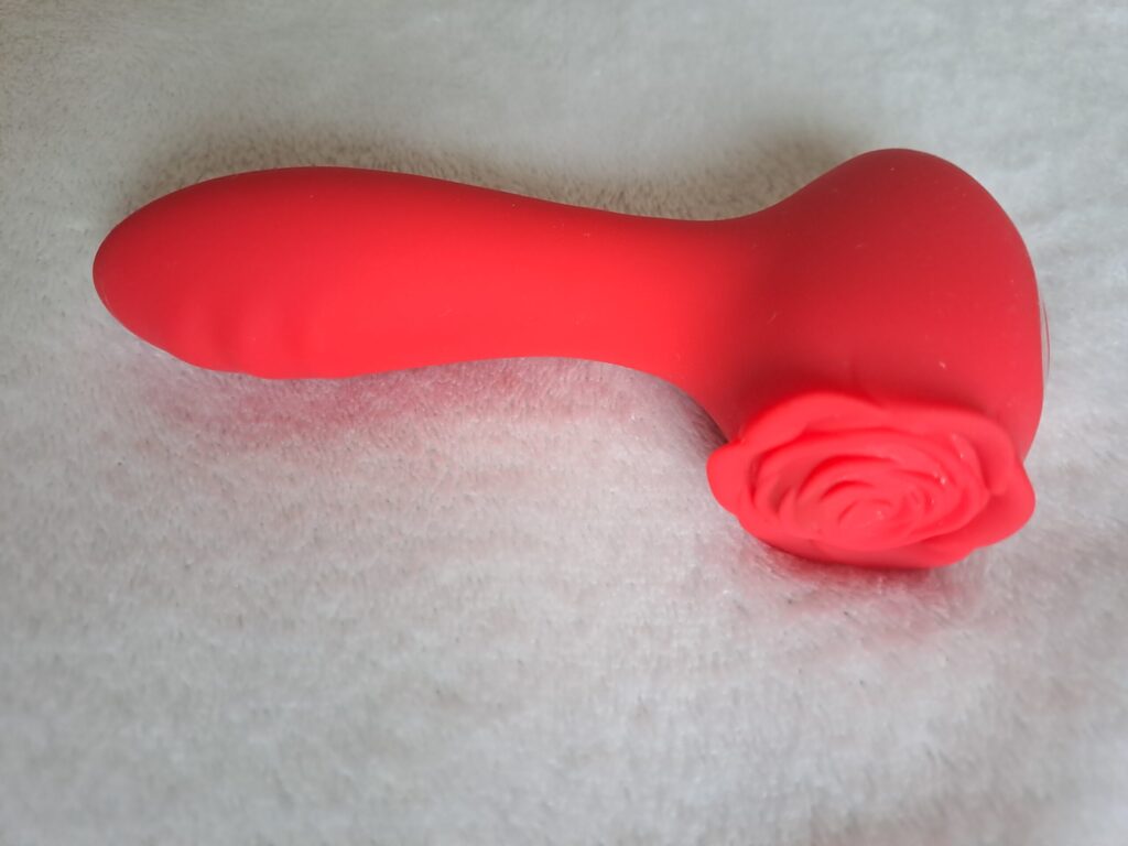 Tu Mando Rose red rose vibrator